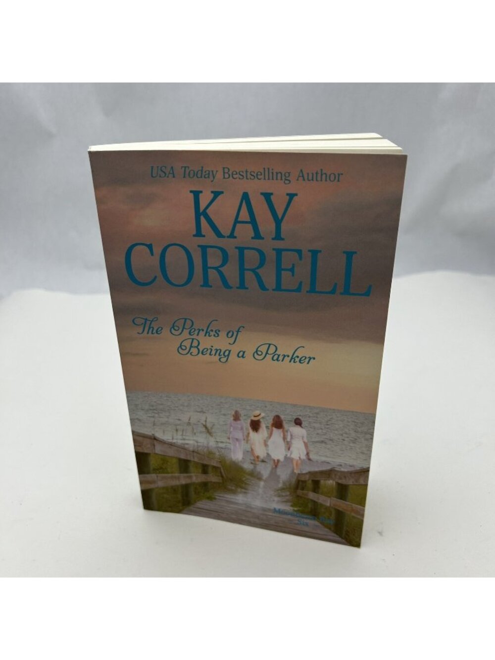 The Perks of Being a Parker (Moonbeam Bay) - Paperback By Correll, Kay